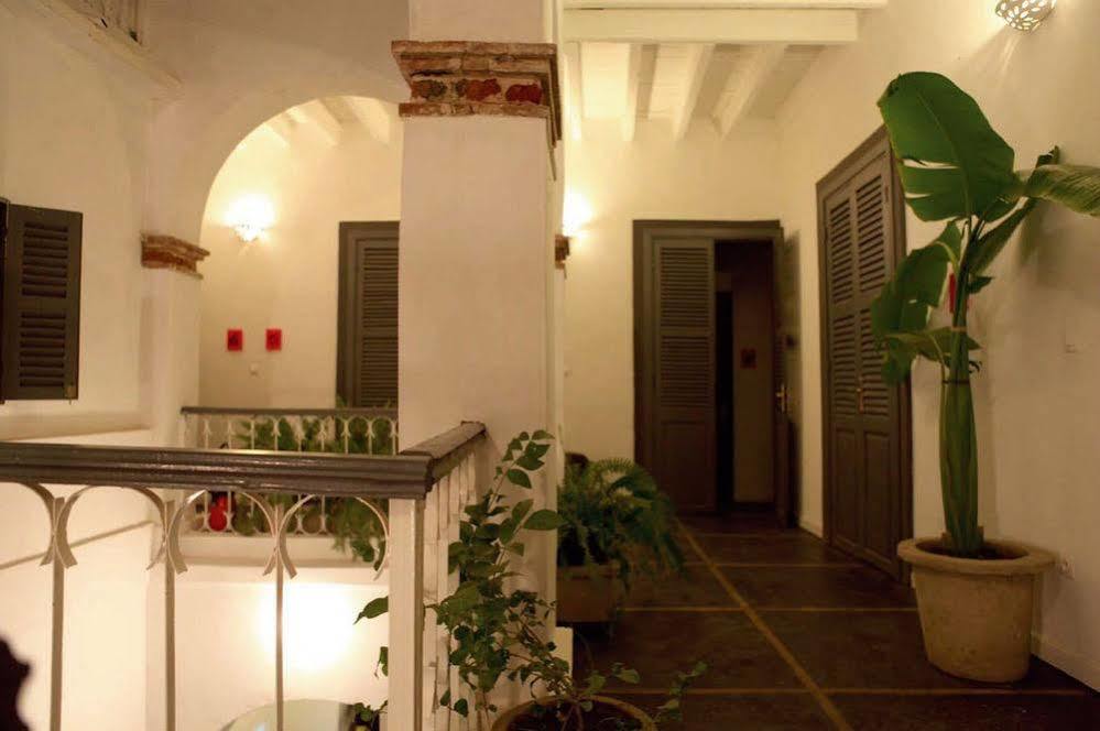 Siki Hotel Saint-Louis Kültér fotó