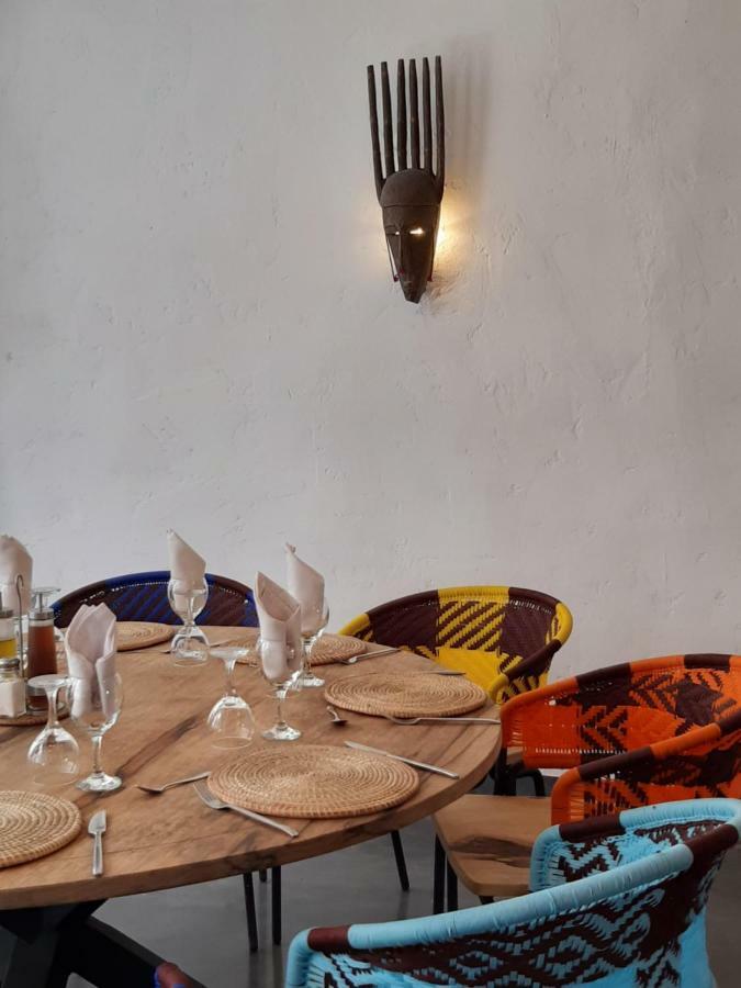 Siki Hotel Saint-Louis Kültér fotó